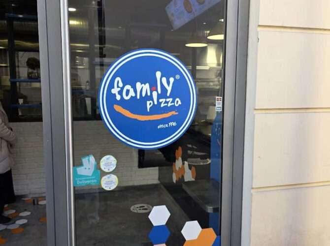 Restaurant Family pizza à Gonesse, France