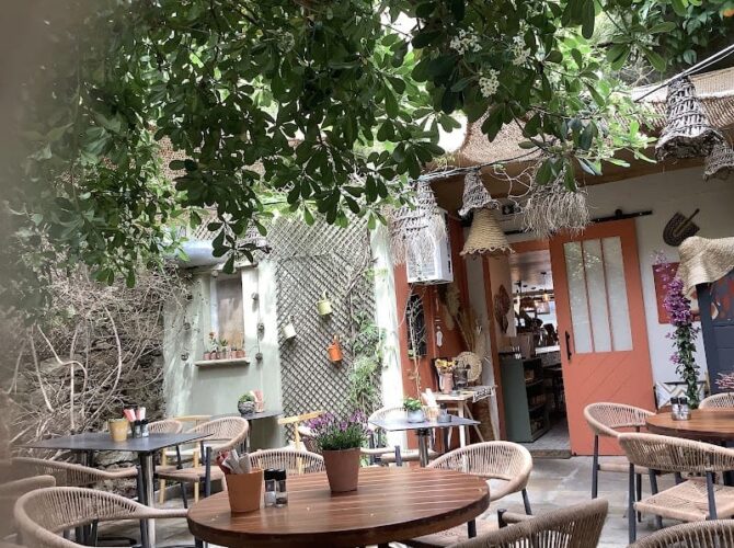 Restaurant Fanette et ses Galettes à Cogolin, France