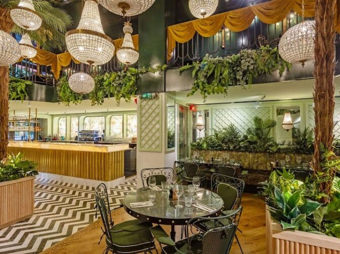 Restaurant FELIX – Brasserie à Nice, France