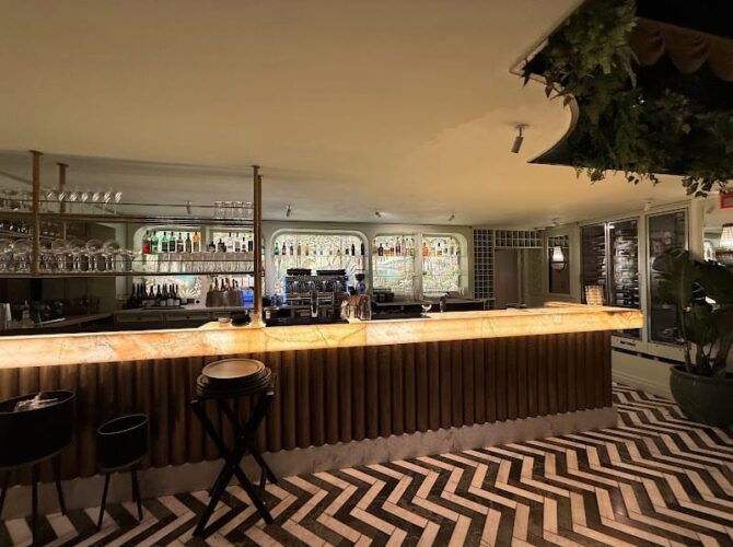 Restaurant FELIX – Brasserie à Nice, France