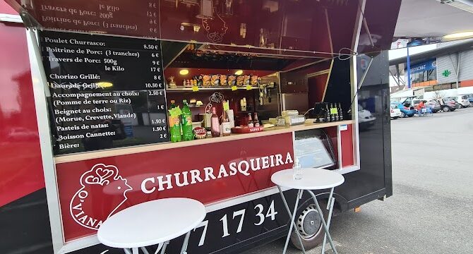 Restaurant Food Truck O Višnja Churrasqueira à Montgeron, France