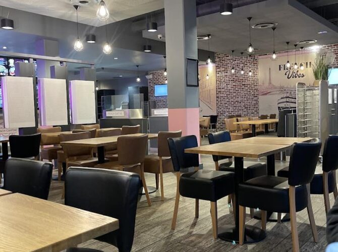 Restaurant French Cantine (Creil Saint Maximin) à Saint-Maximin, France