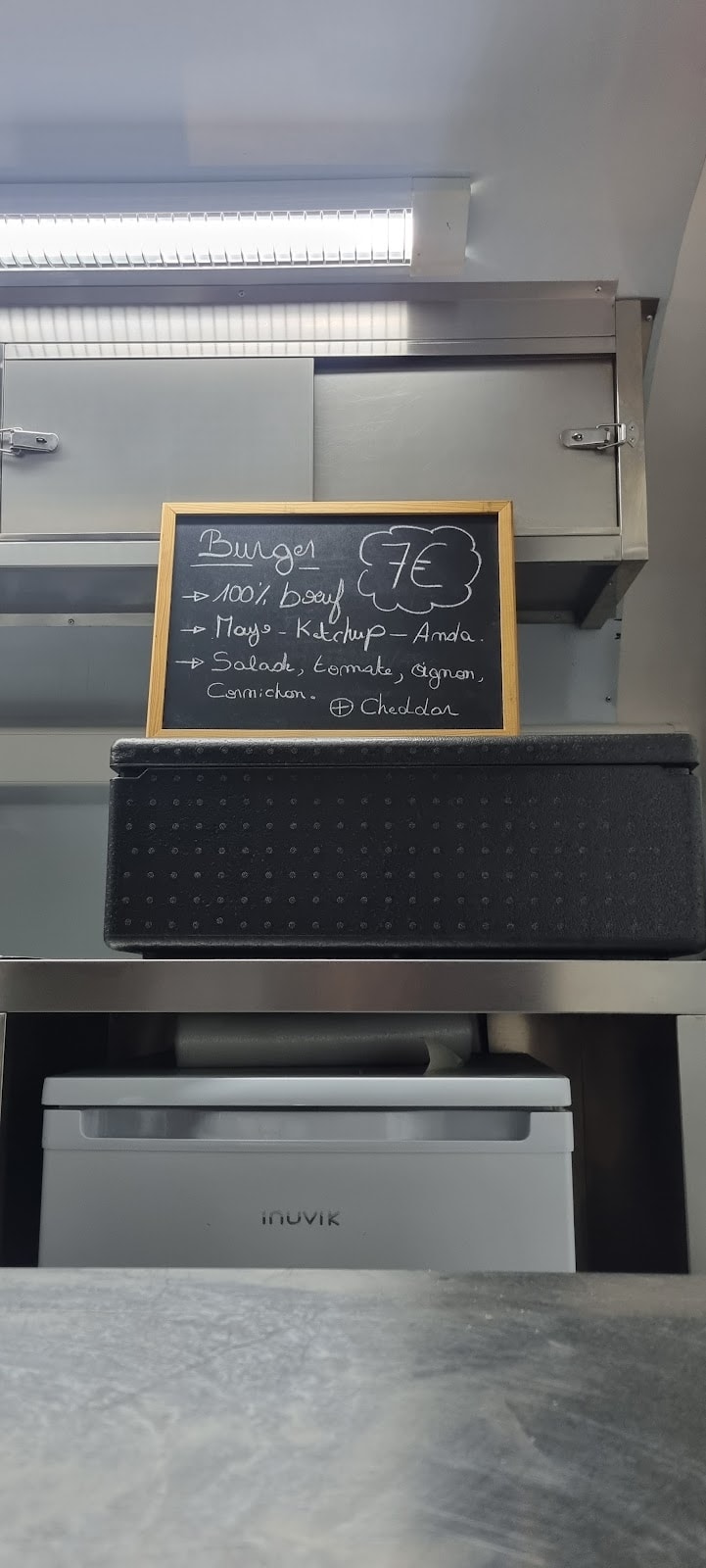 Restaurant Friends Truck à Le Rœulx, Belgique