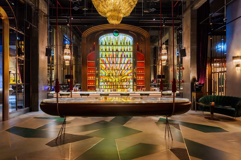 FRNDS Restaurant à Dubaï, Émirats arabes unis