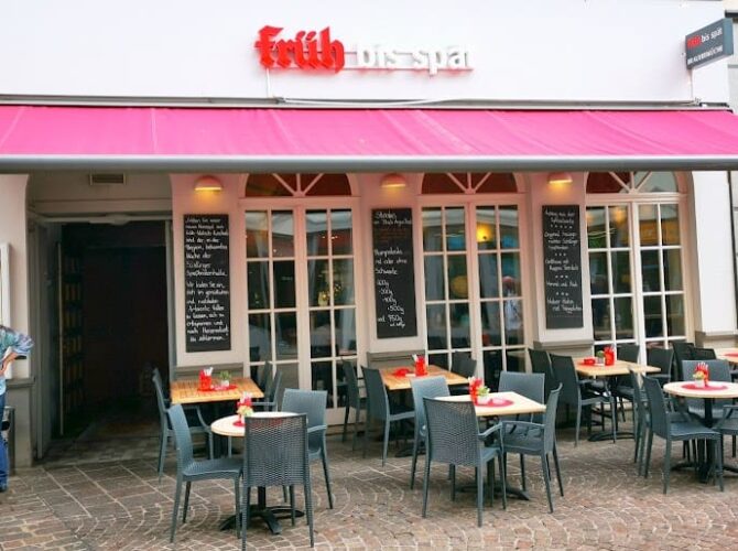 Restaurant früh bis spät à Trier (Trèves), Allemagne