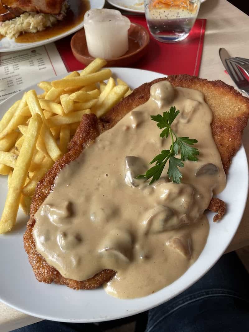 Restaurant früh bis spät à Trier (Trèves), Allemagne