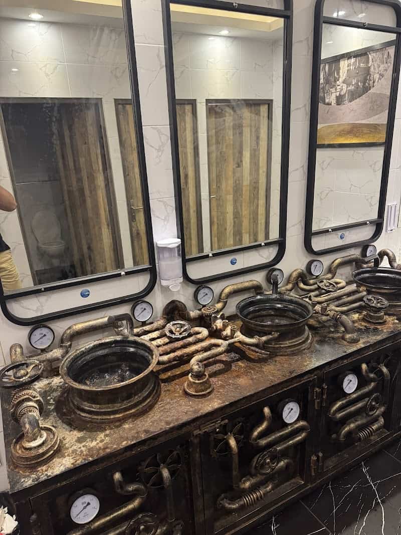 Restaurant Fujin Wok&Grill à Rochefort, France