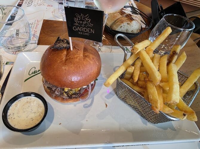 Restaurant Garden Ice Café Orléans à Orléans, France