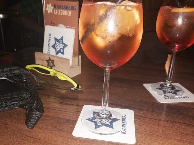 Restaurant Gaststätte Black Out à Saarlouis (Sarrelouis), Allemagne