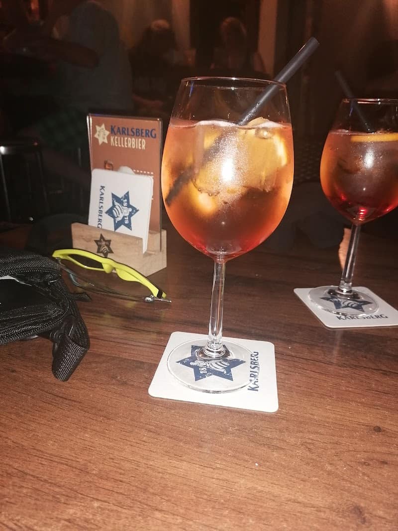 Restaurant Gaststätte Black Out à Saarlouis (Sarrelouis), Allemagne