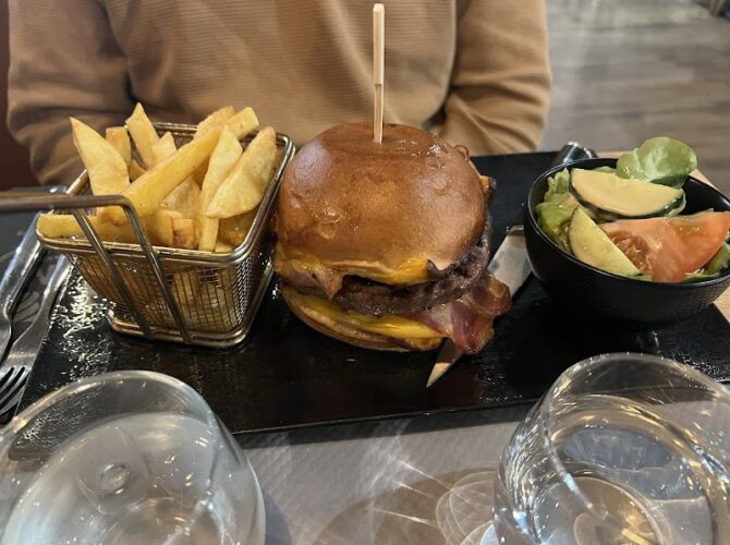 Restaurant Gene’s Steakhouse à Gennevilliers, France