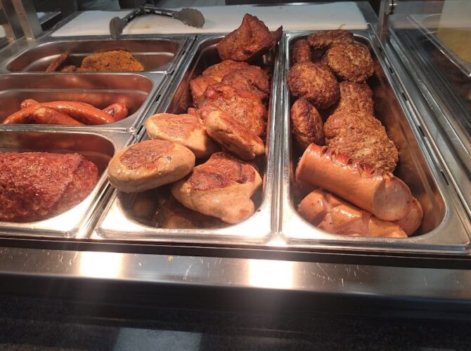 Globus Baumarkt – Restaurant à Sarrelouis, Allemagne