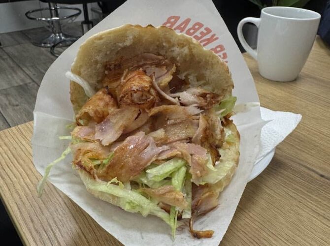 Restaurant Gold Döner à Saarlouis (Sarrelouis), Allemagne