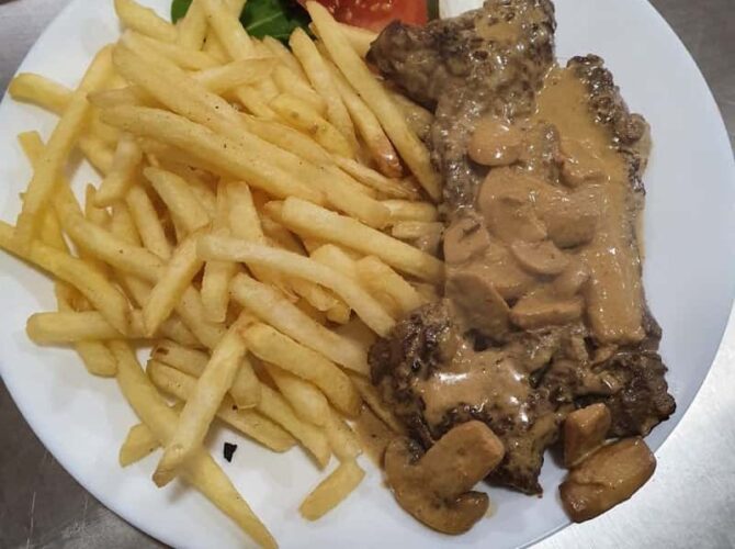 Gray Hôtel Restaurant à Gray, France