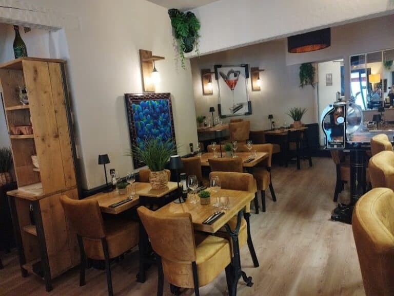 Restaurant Groove and Chill à Cogolin, France — photo 1