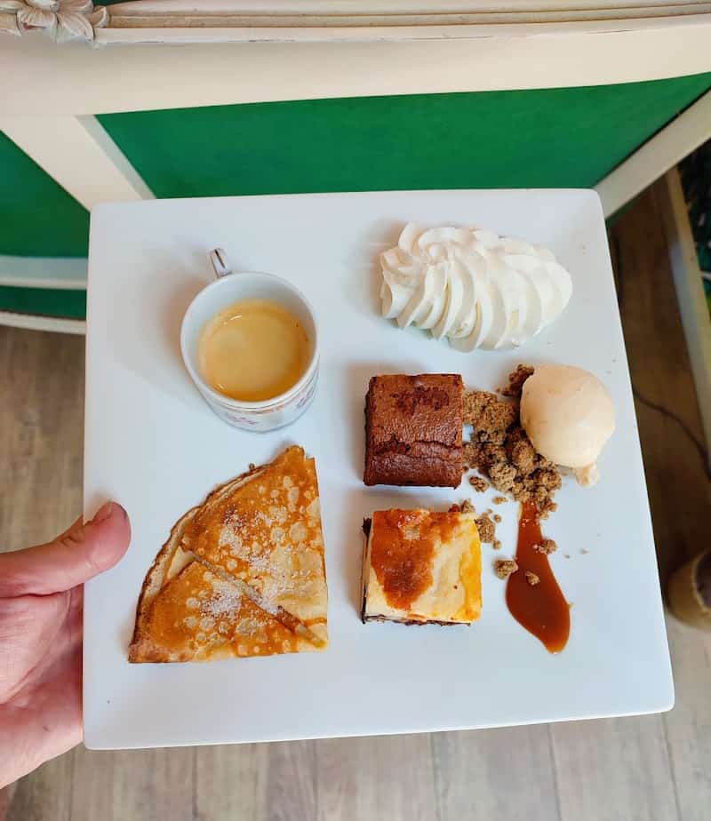 Restaurant Harmonika à Dinan, France