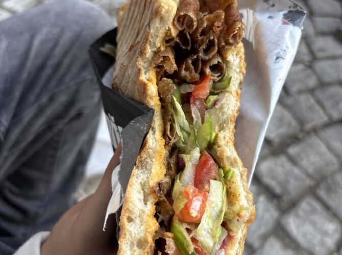 Restaurant Haus des Döners à Köln (Cologne), Allemagne