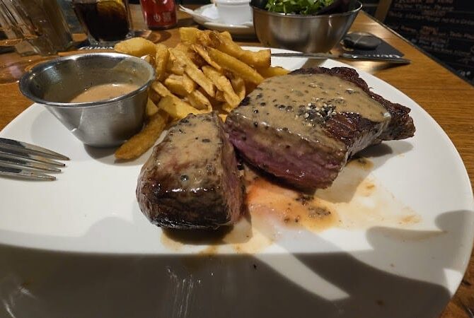 Restaurant Heaven à Roquefort-les-Pins, France