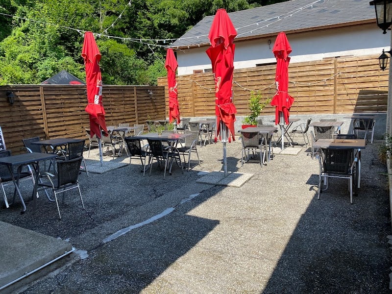 Restaurant Hostel De La Source à Chazey-Bons, France