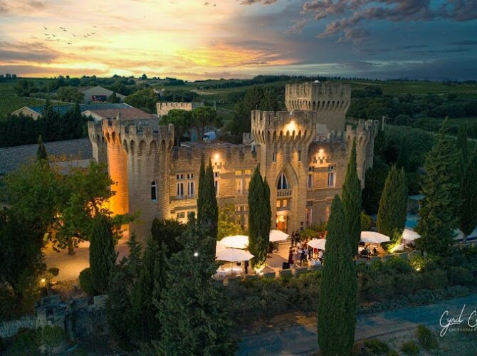 Restaurant Hostellerie Château des Fines Roches à Châteauneuf-du-Pape, France