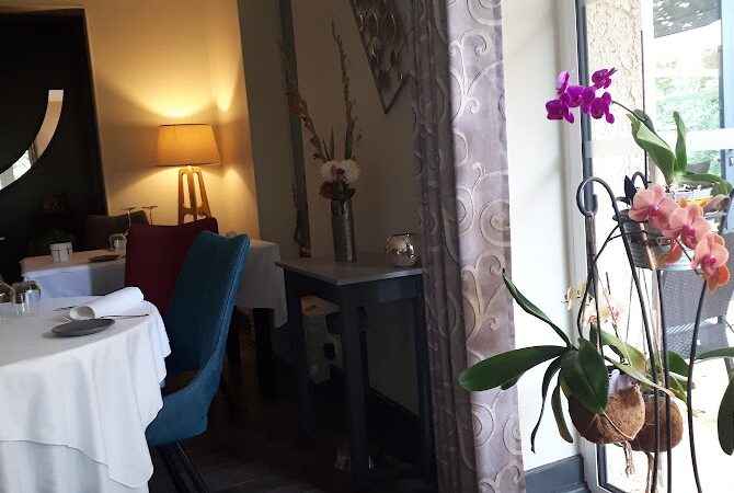 Restaurant hostellerie du rooy à Villeneuve-sur-lot, France