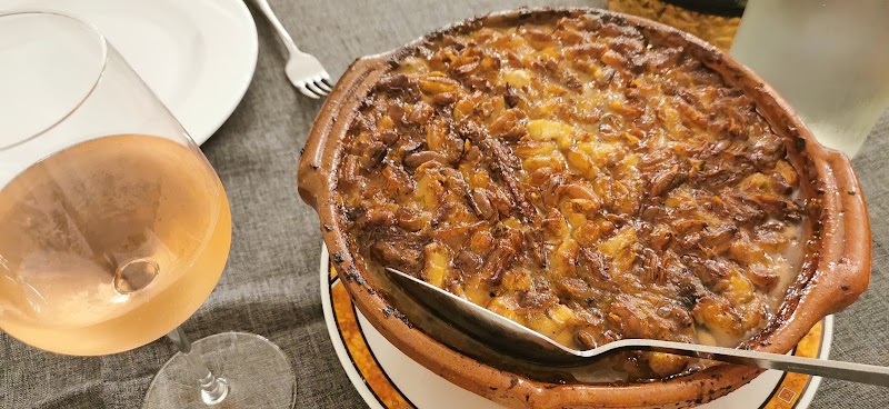 Restaurant Hostellerie Etienne à Labastide-d'Anjou, France