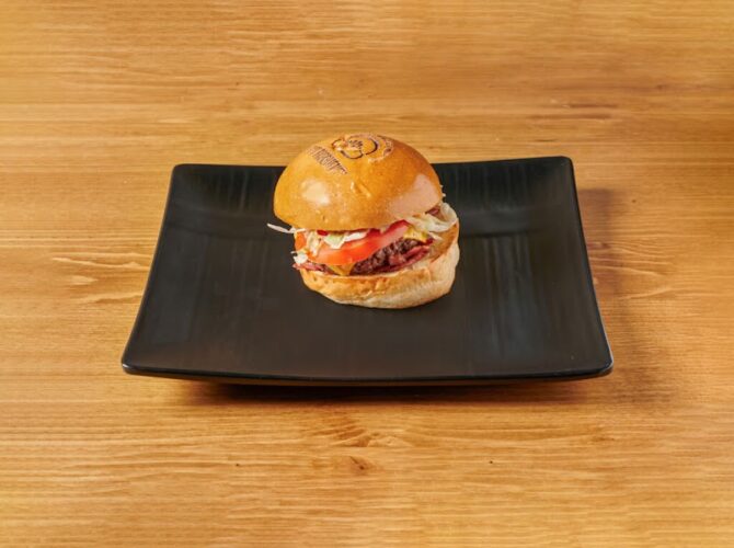 Restaurant Hot Frequency à Ivry-sur-Seine, France