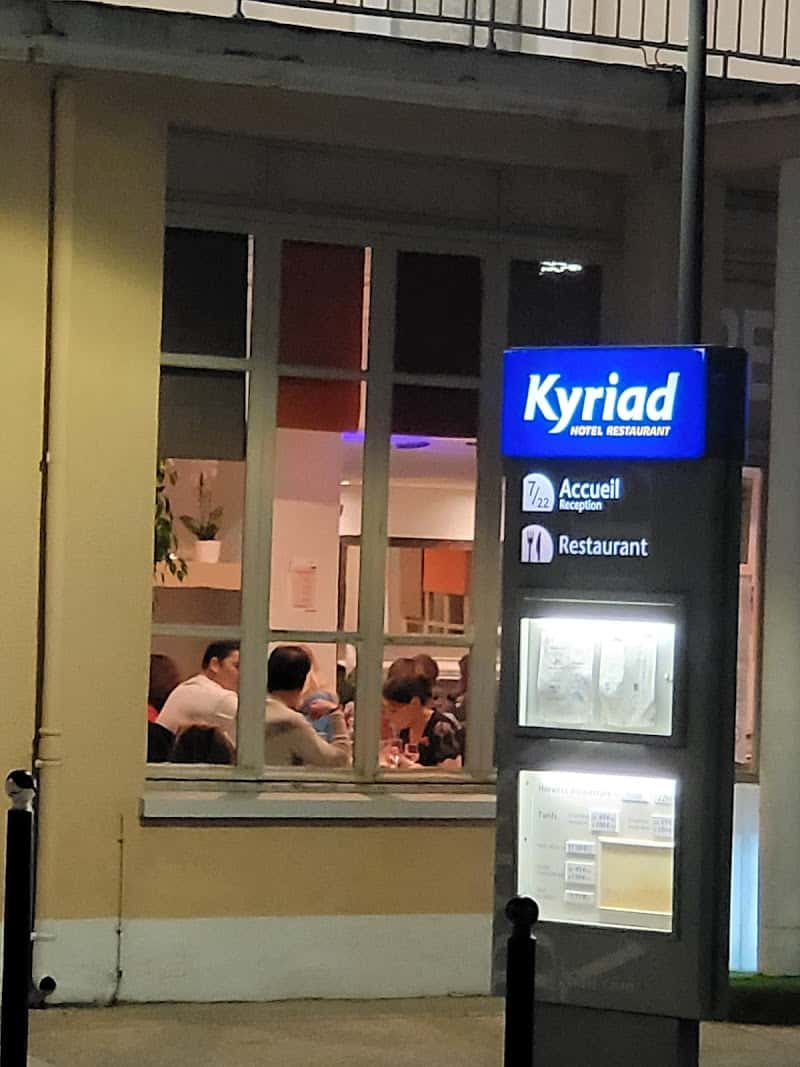 Restaurant Hôtel des Princes à Orange, France