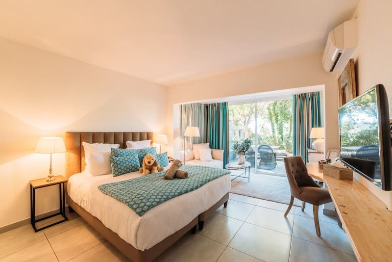 Restaurant Hôtel Font Mourier – 4 étoiles Golfe de St-Tropez à Cogolin, France