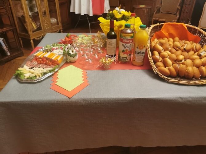 Restaurant Hôtel La Table Des Bons Pères à Bislée, France