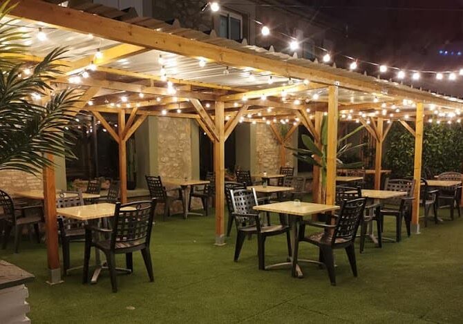 Restaurant Hotel les Glycines à Prades, France