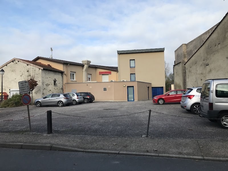 Hôtel Restaurant Bellevue à Longeville-en-Barrois, France