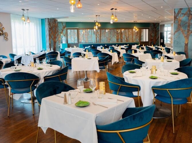 Hotel & Restaurant Des Remparts Rochefort à Rochefort, France