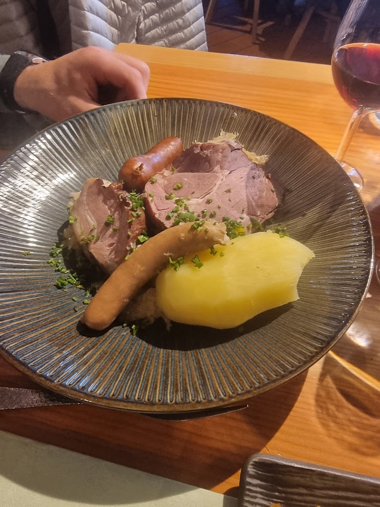 Hôtel restaurant le Bouton d’Or – l’Auberge du Soleil à Lapoutroie, France