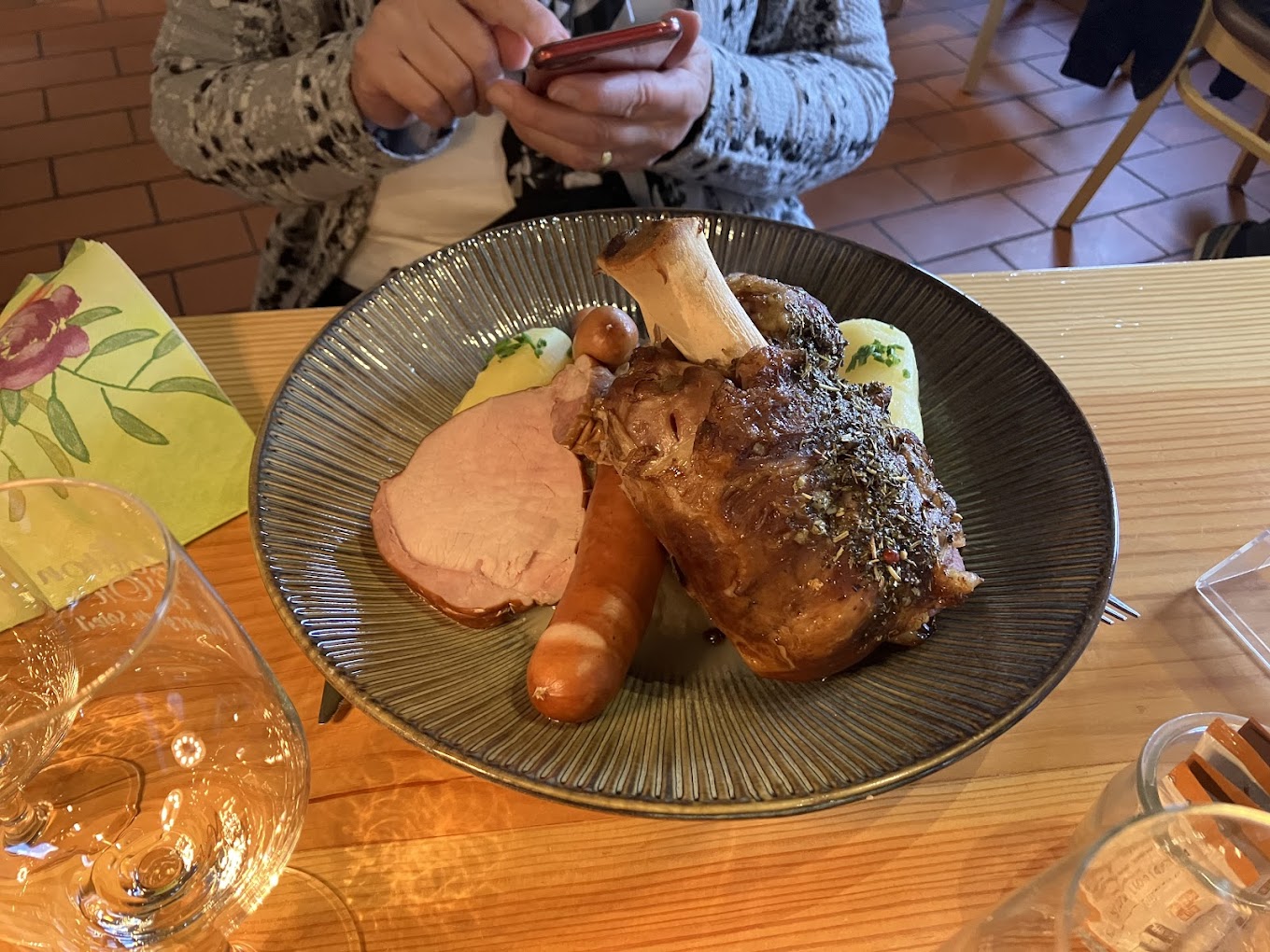 Hôtel restaurant le Bouton d’Or – l’Auberge du Soleil à Lapoutroie, France