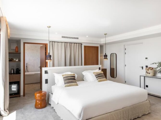 Hotel Restaurant : Le Mirage à Bormes-les-Mimosas, France