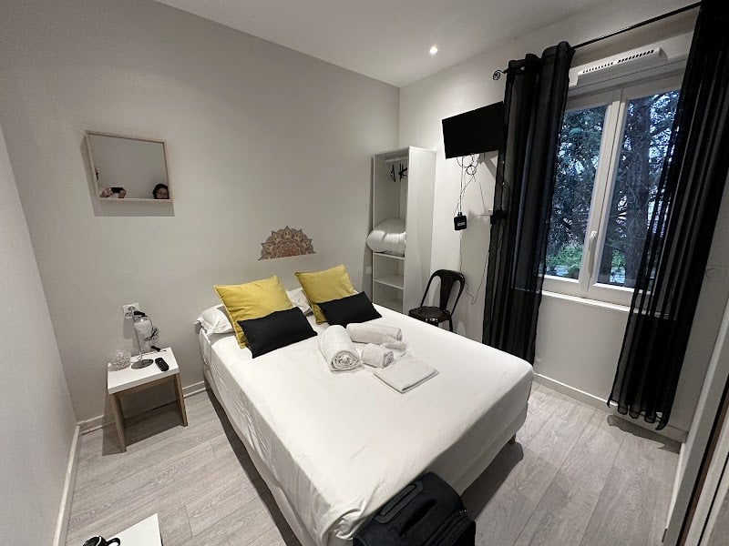 Restaurant Hôtel Resto Ô9 Marches à Rillieux-la-Pape, France