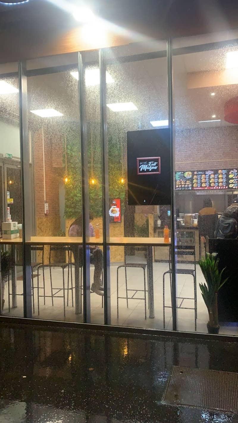 Restaurant Ici C’est Fait Maison à Ivry-sur-Seine, France