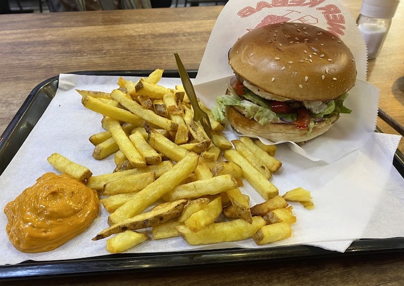 Restaurant Ici C’est Fait Maison à Ivry-sur-Seine, France