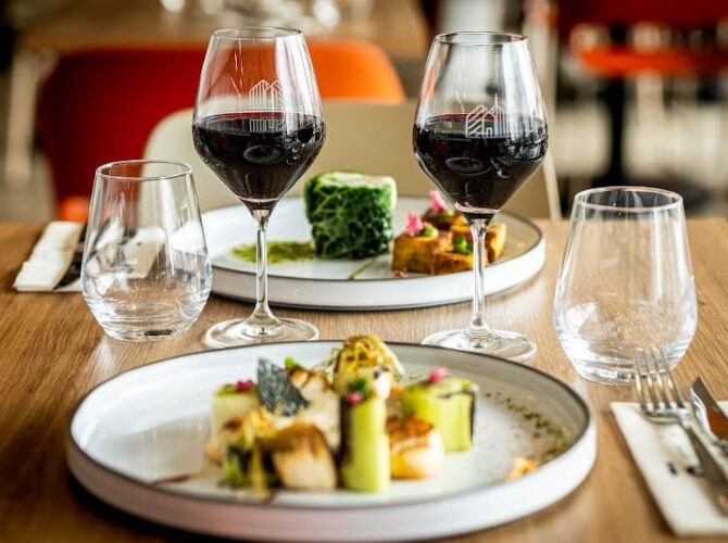 Ici et là Cave à manger – Restaurant à Valence à Valence, France