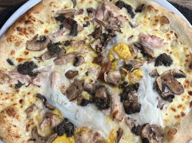 Restaurant Il Teatro Della Pizza à Bormes-les-Mimosas, France