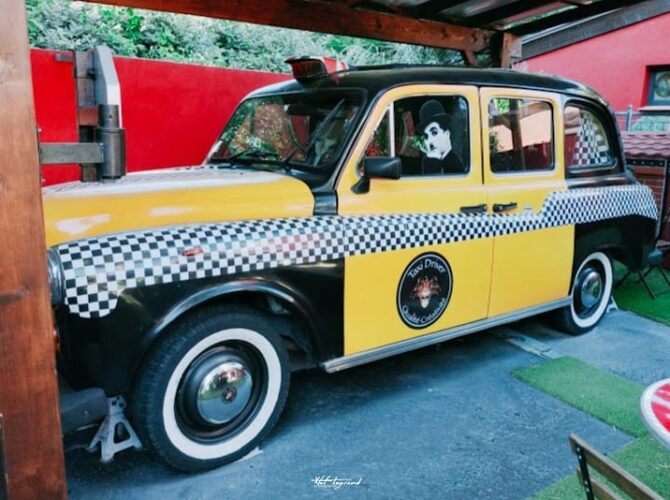 Restaurant Il Teatro Della Pizza à Bormes-les-Mimosas, France