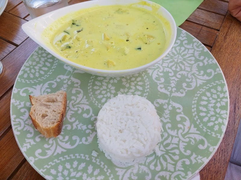 Restaurant Iles et The Une Fois à Marseillan, France