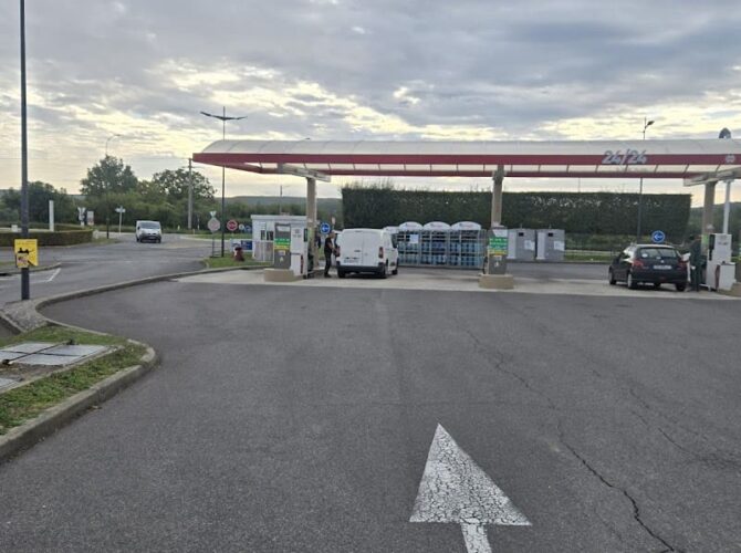 Restaurant Intermarché station-service Itteville à Itteville, France