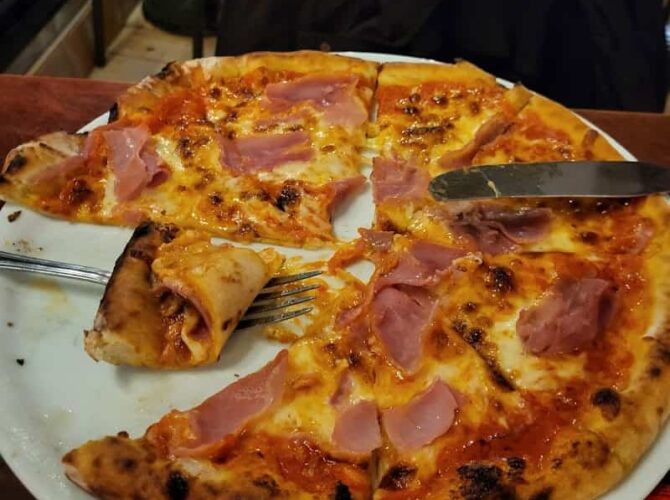 Restaurant Ivry sauvage à Ivry-sur-Seine, France