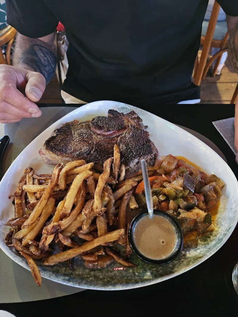 Jacky Restaurant et Barbecue à Marseillan, France