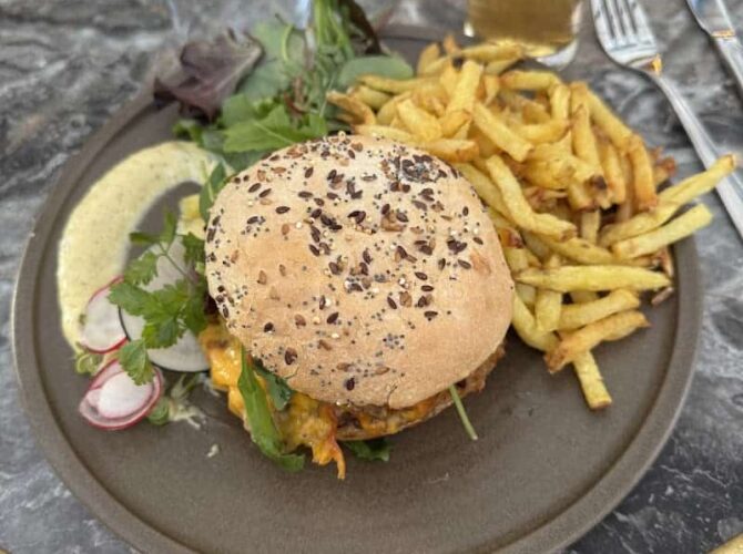 Restaurant Jeanne et Quentin à Quimper, France