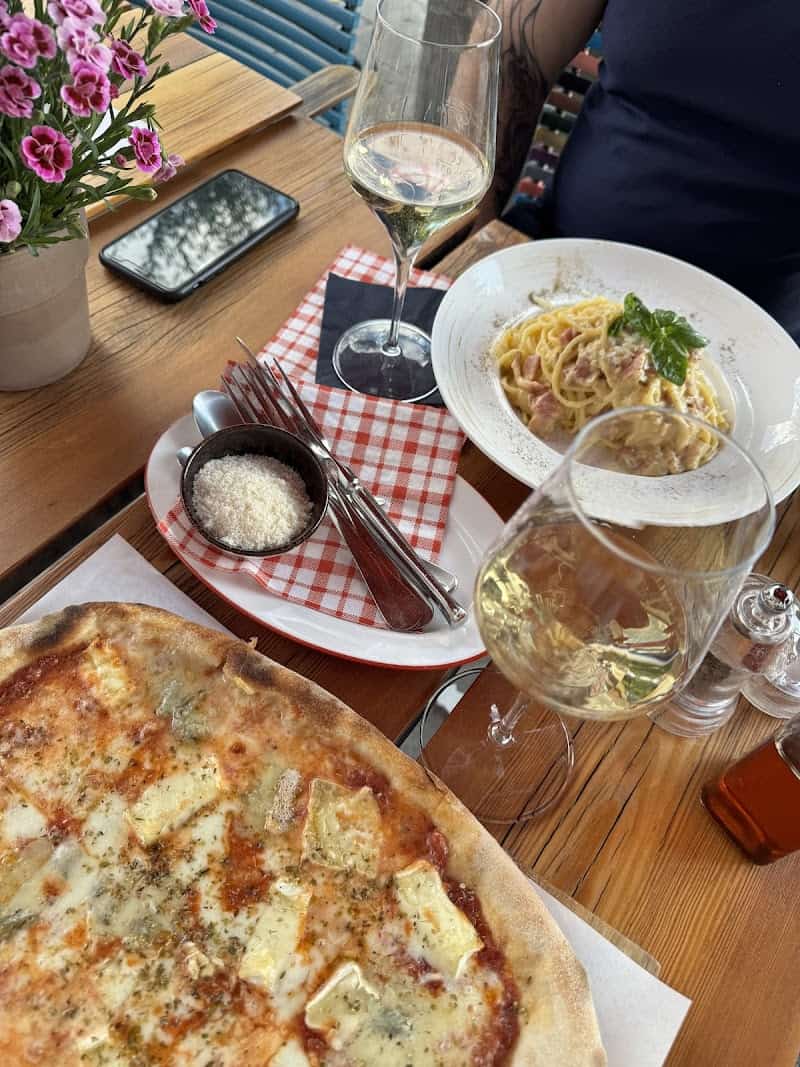 Julia’s… Italienisches Restaurant à Kehl, Allemagne