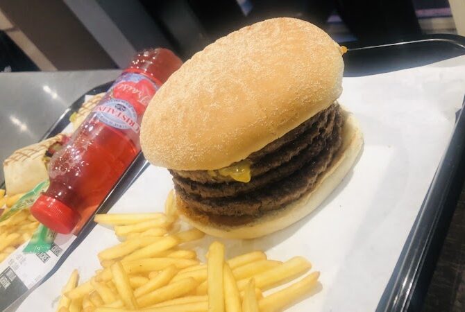 Restaurant Kalam Montgeron à Montgeron, France