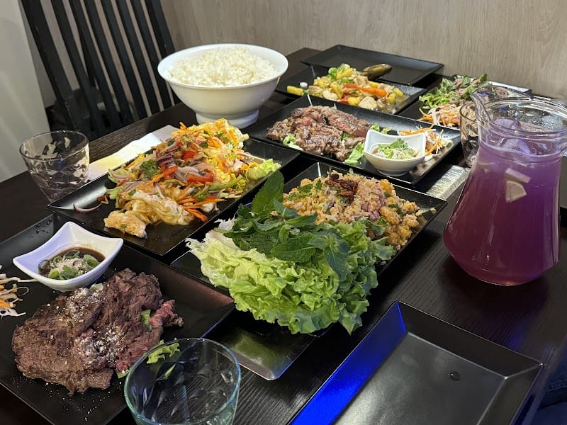 Restaurant Kaona à Ivry-sur-Seine, France